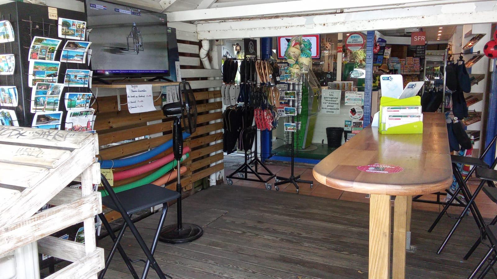 Bikajé, Saint-François