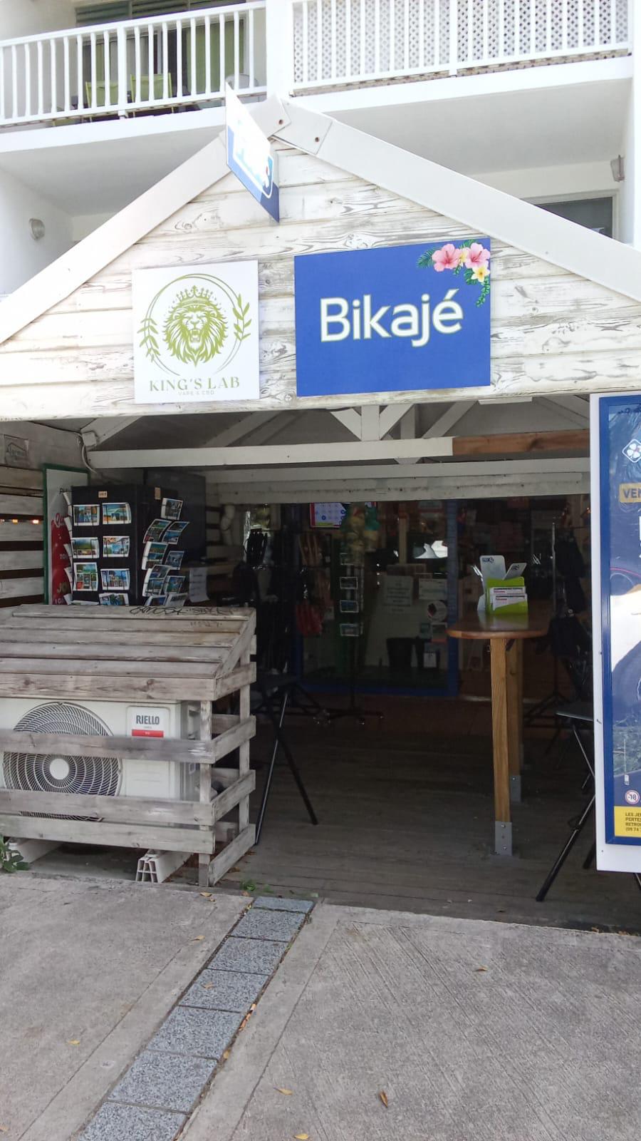 Bikajé, Saint-François